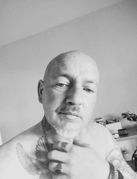 Cherche femme pour moments intenses